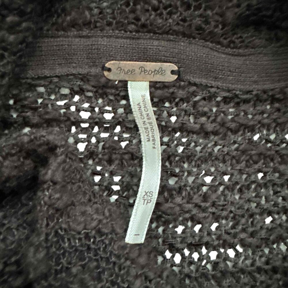 Free People Black Eternal Delight Crochet Cowl Neck Cropped Witchy Boxy Top XS - Picture 12 of 16